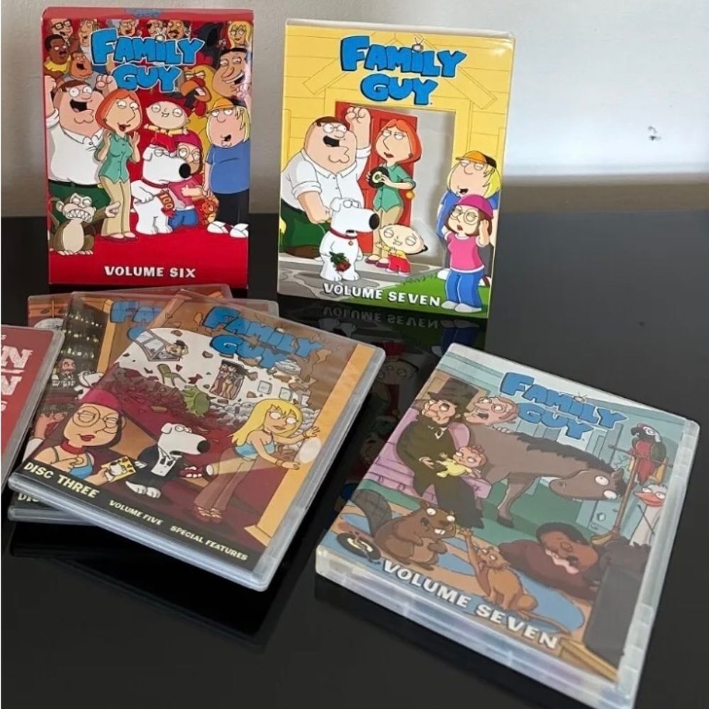 Family Guy Volume 6&7 DVD bundle & Save
